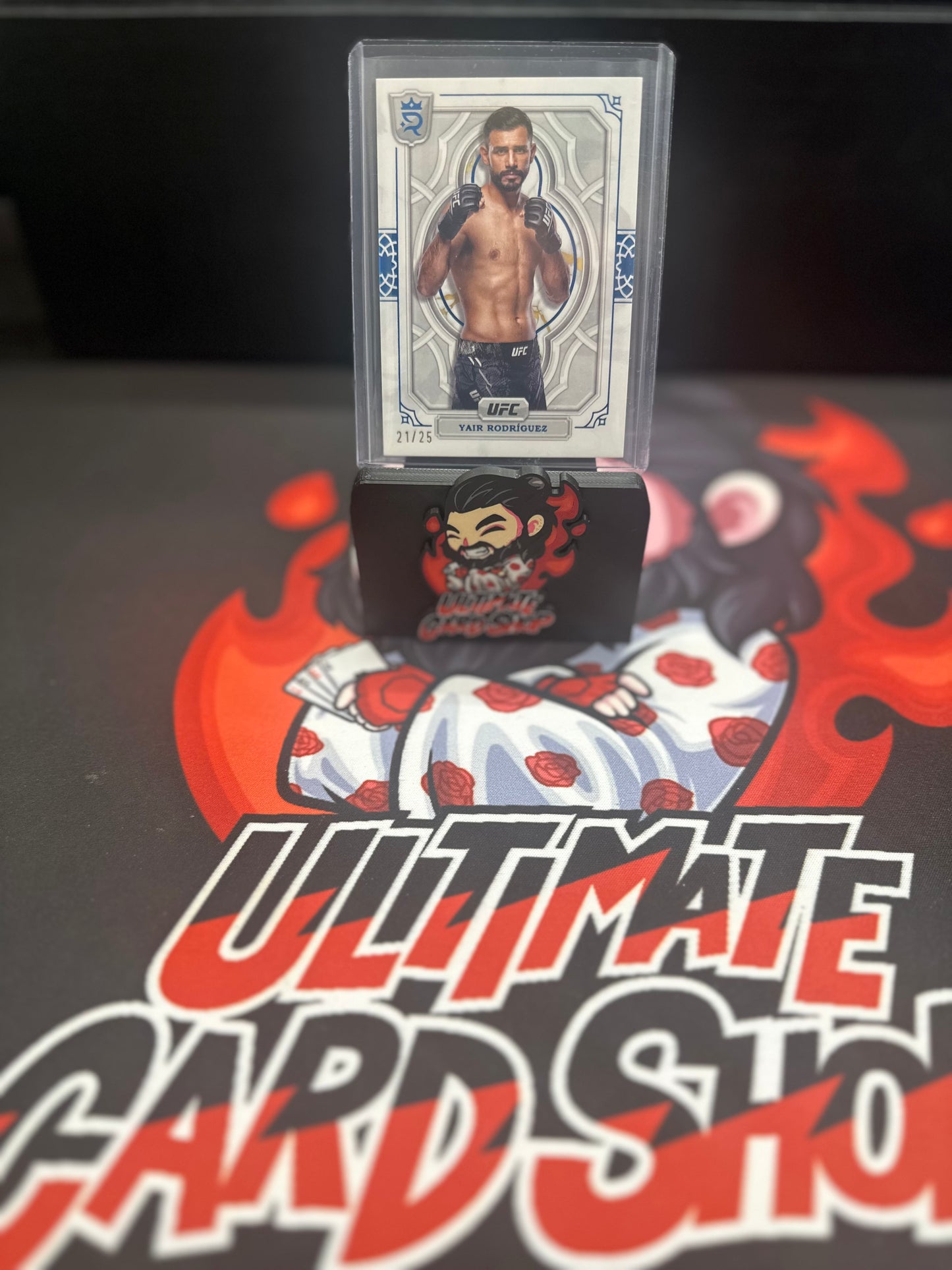 2024 Topps Royalty UFC Yair Rodriguez Base /25