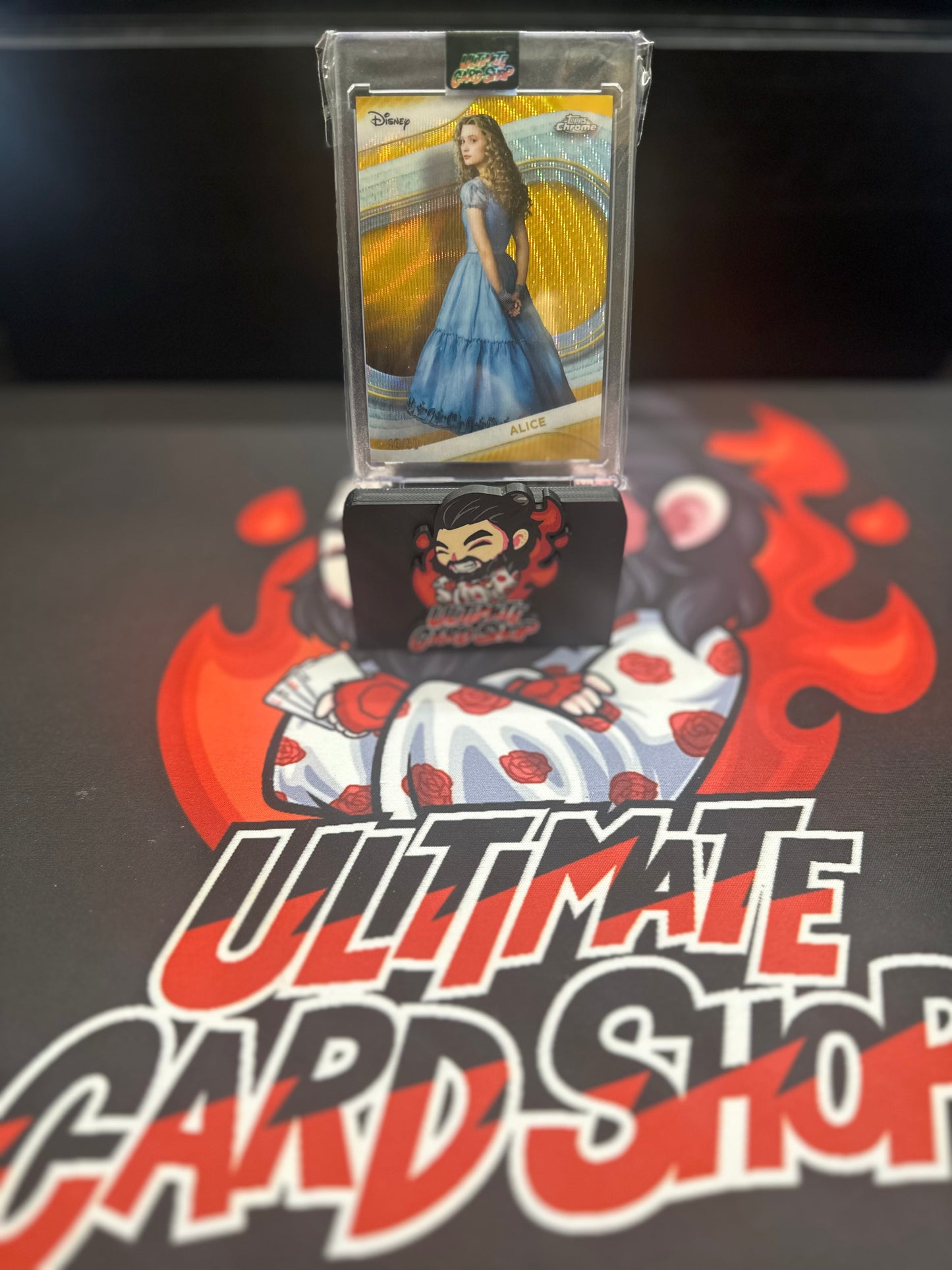2025 Topps Chrome Disney Alice Gold Wave /50